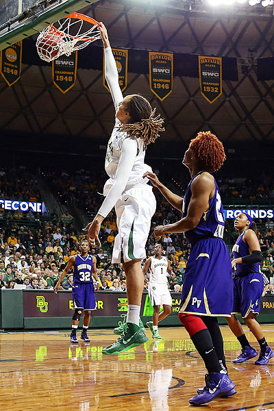 griner_dunk