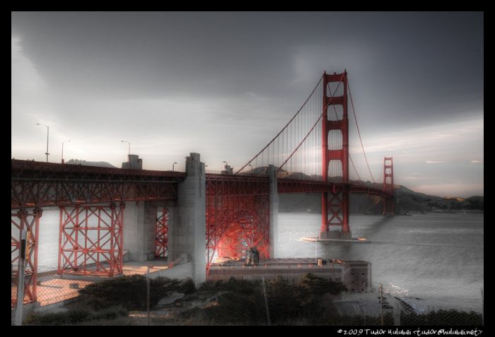 Golden-Gate-Bridge-At-Dusk