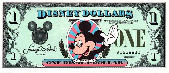 Drukke dag? ‘Disneyparken duurder!’