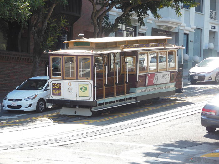 Sna Francisco Trolley