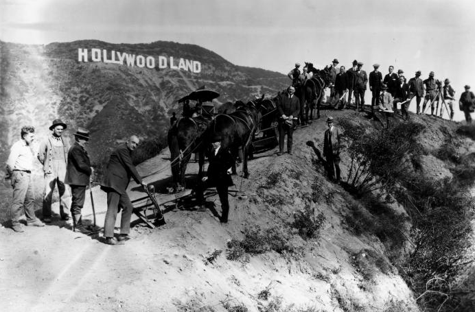 Hollywoodland